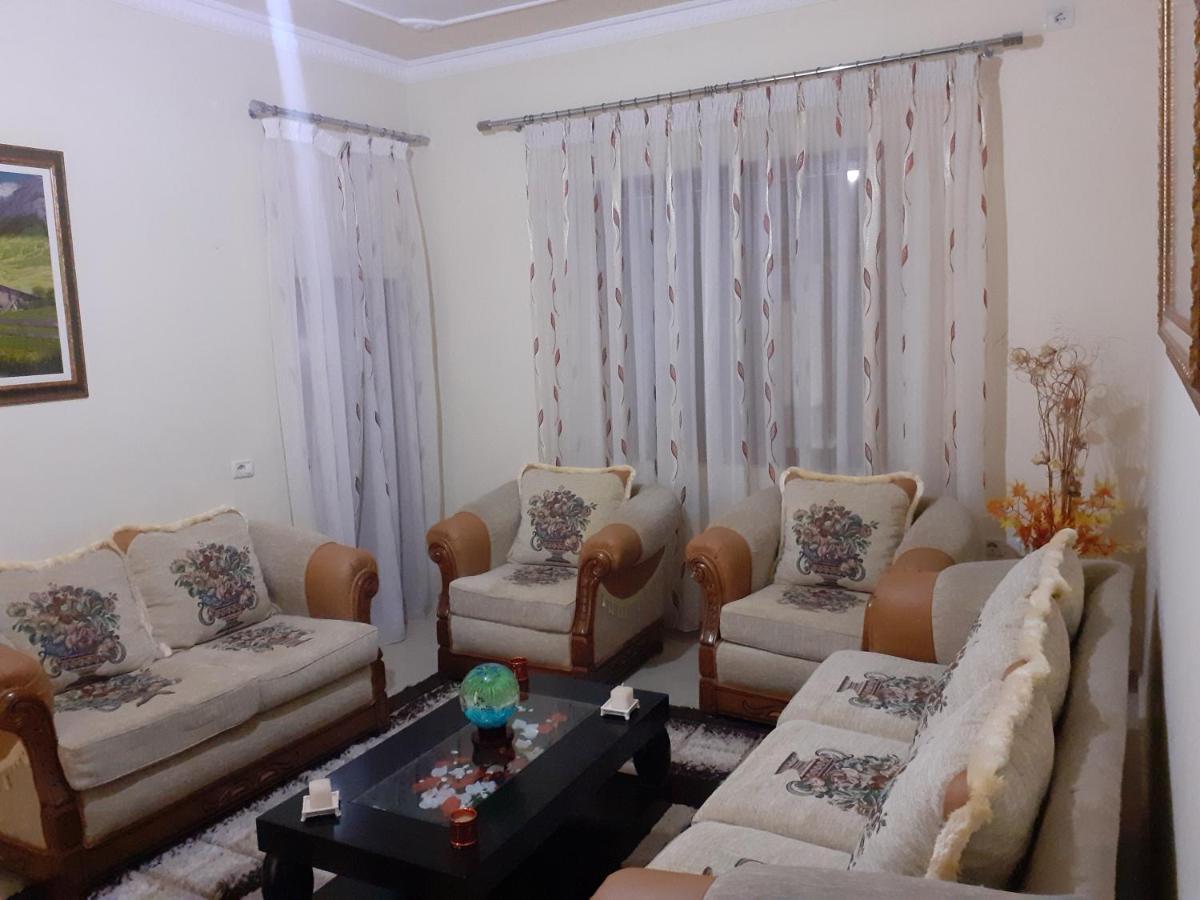 Kanushi House Gjirokastër 외부 사진