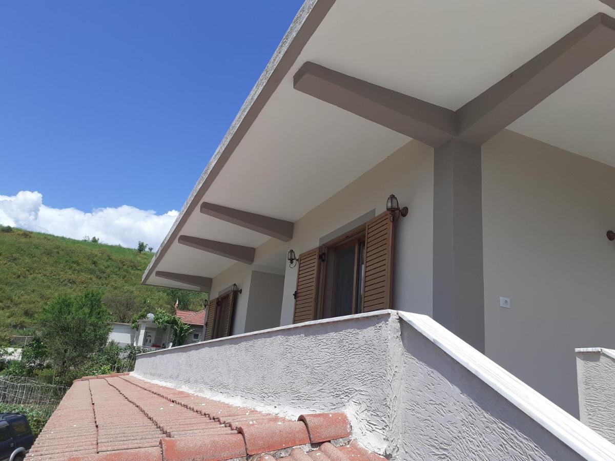 Kanushi House Gjirokastër 외부 사진